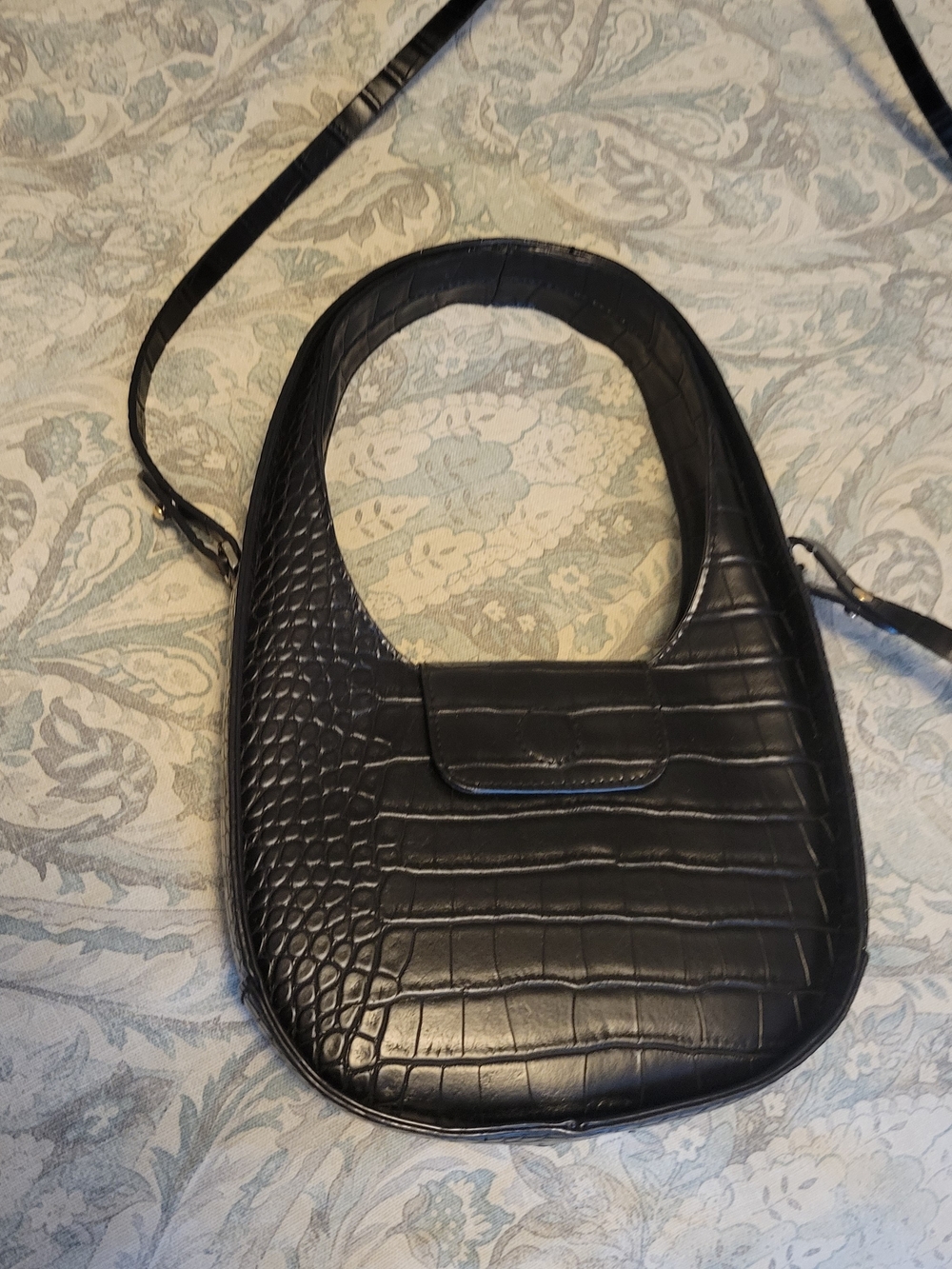 3/$12 SALE Black Faux Croc-Embossed Shoulder Bag Handbag